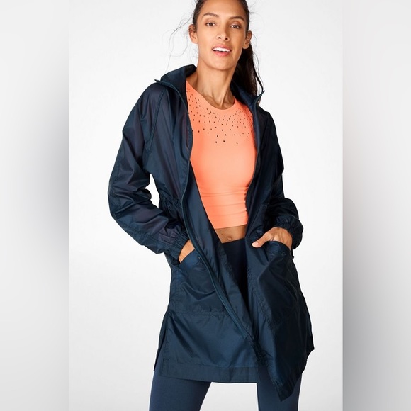 ✨FABLETICS✨ olive woven jacket - Picture 2 of 8